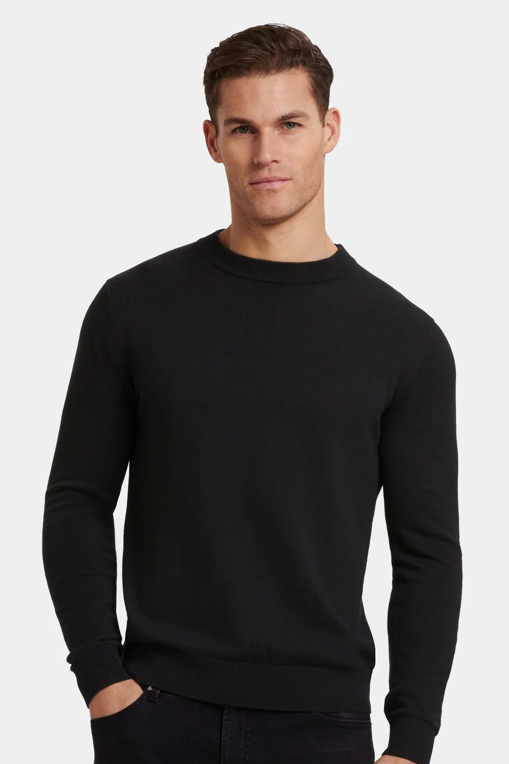 Suéter Negro Clásico, Elegante